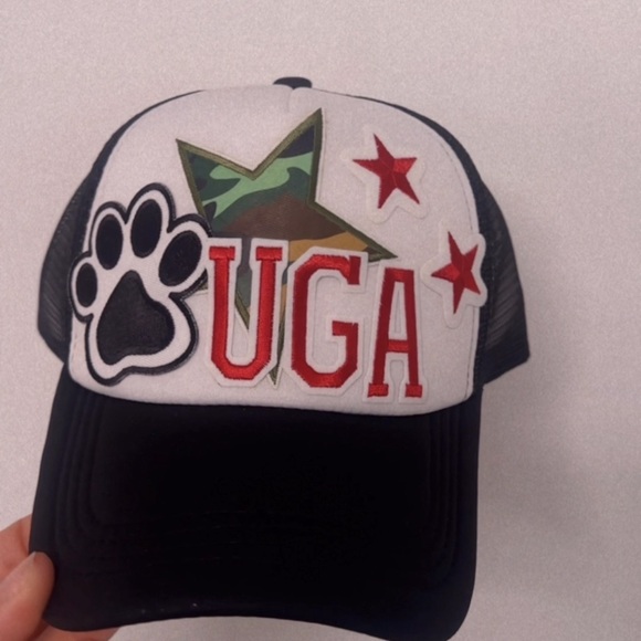 University of Georgia, custom trucker hat - Picture 4 of 6